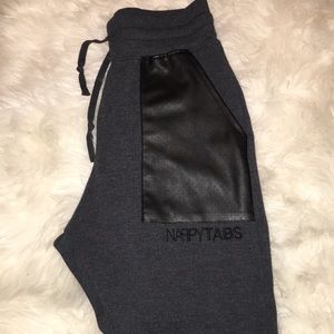 NAPPY TABS SWEATPANTS